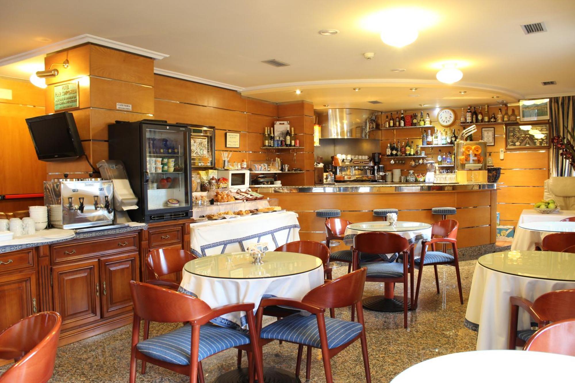 Hotel Playa Compostela Vilagarcia de Arousa Exterior photo